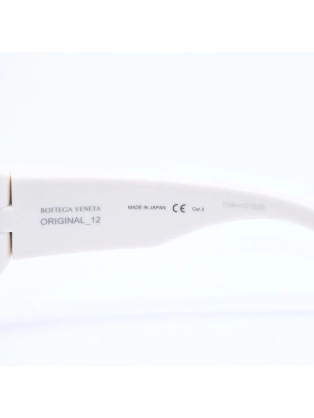 Bottega Veneta Shield Sunglasses Eyewear 63 Acetate White